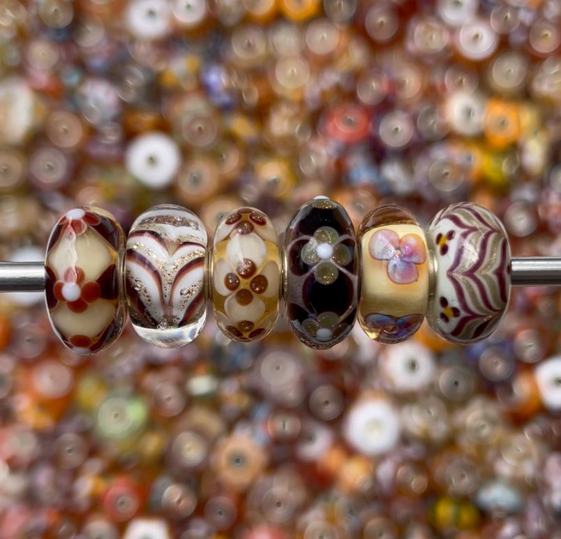 Trollbeads Holly & deals Brown Swirl Beads